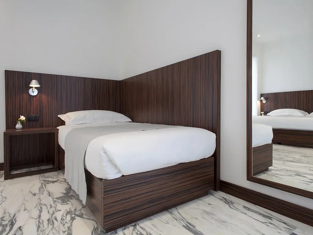My Bed Montenapoleone Milan