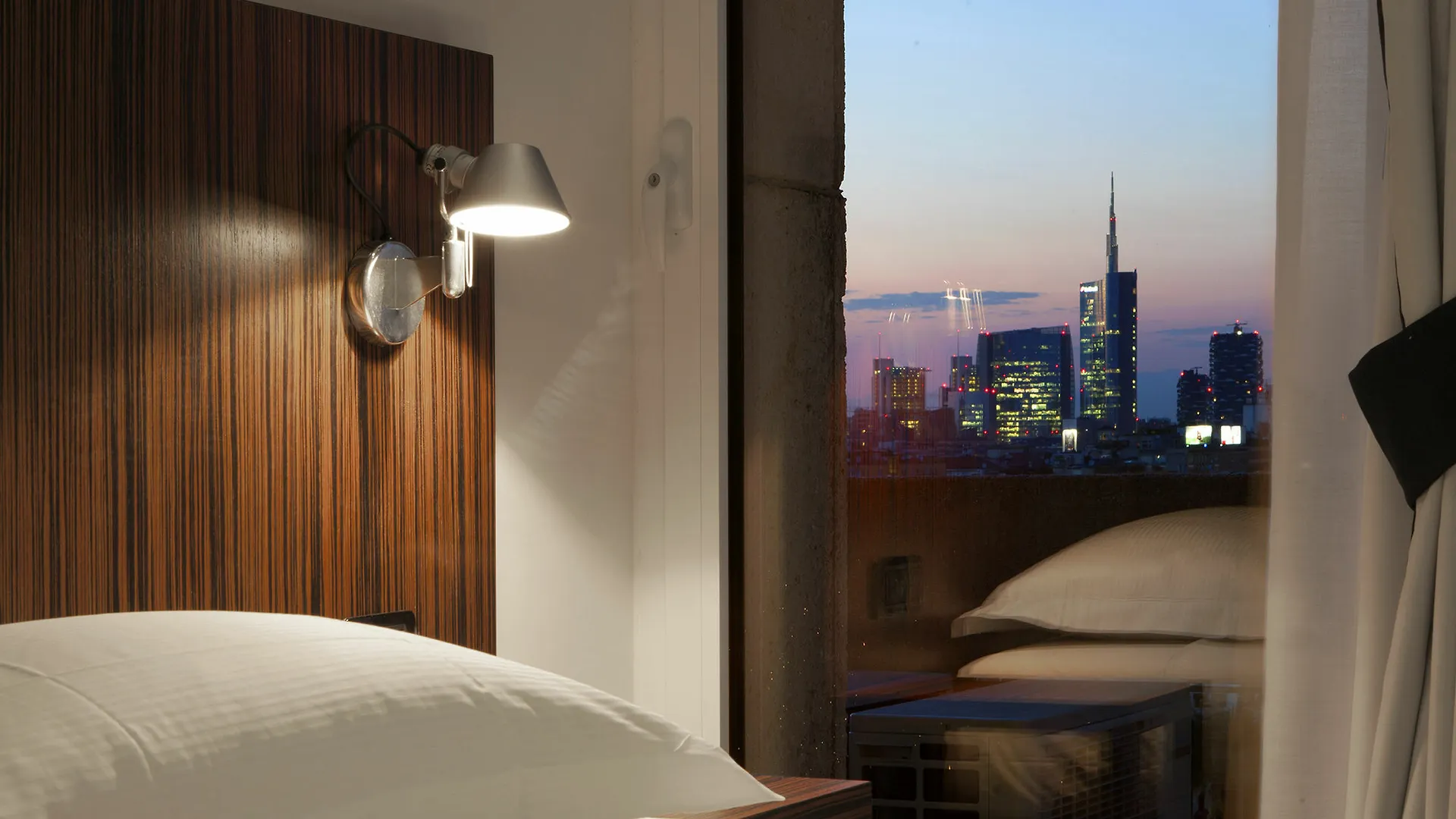 My Bed Montenapoleone Milan 2*,
