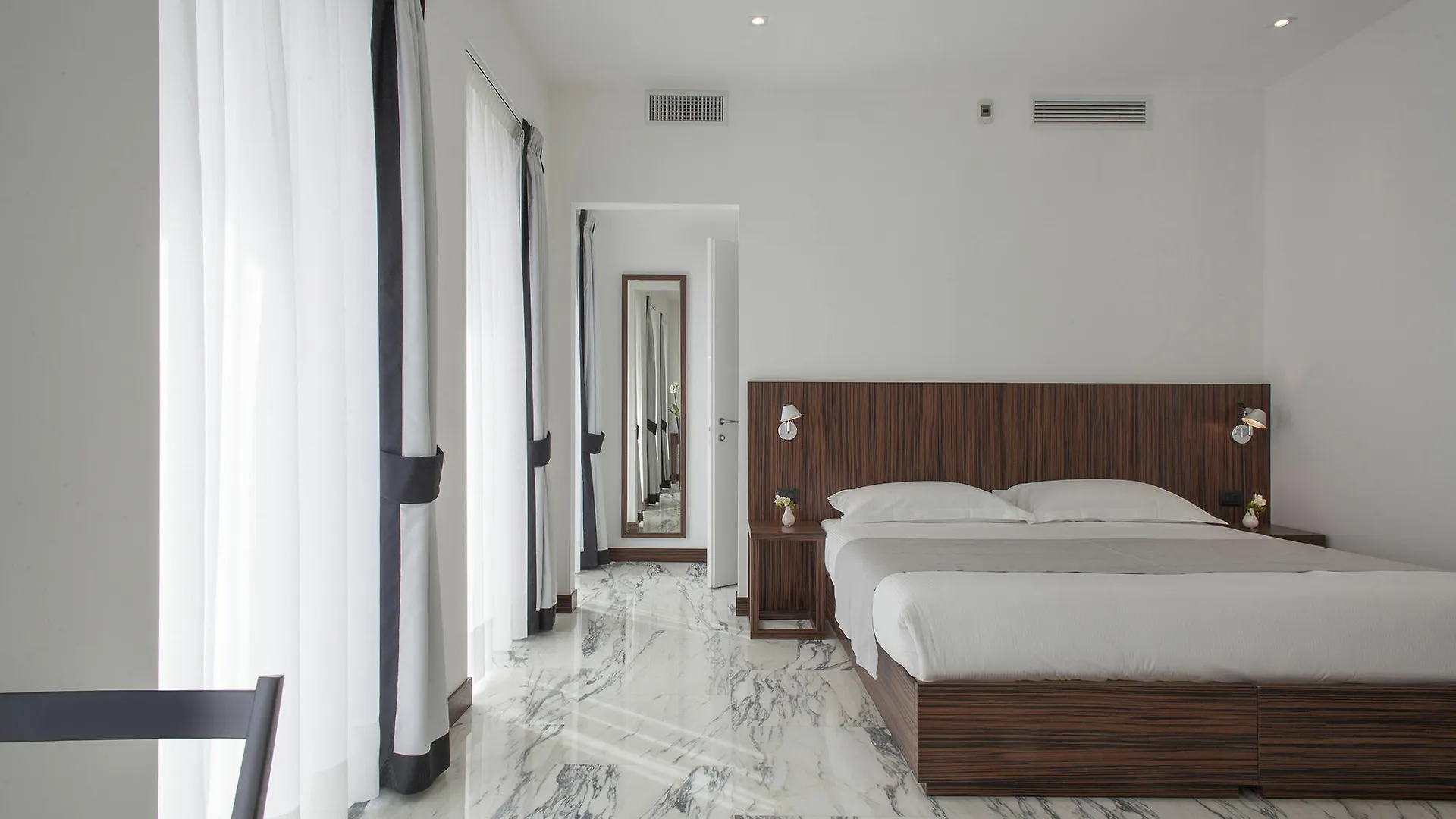Guest house My Bed Montenapoleone Milan