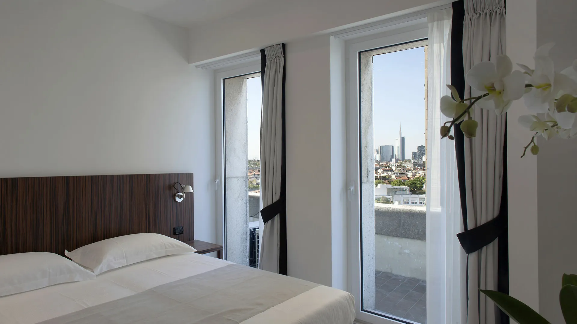 My Bed Montenapoleone Milan
