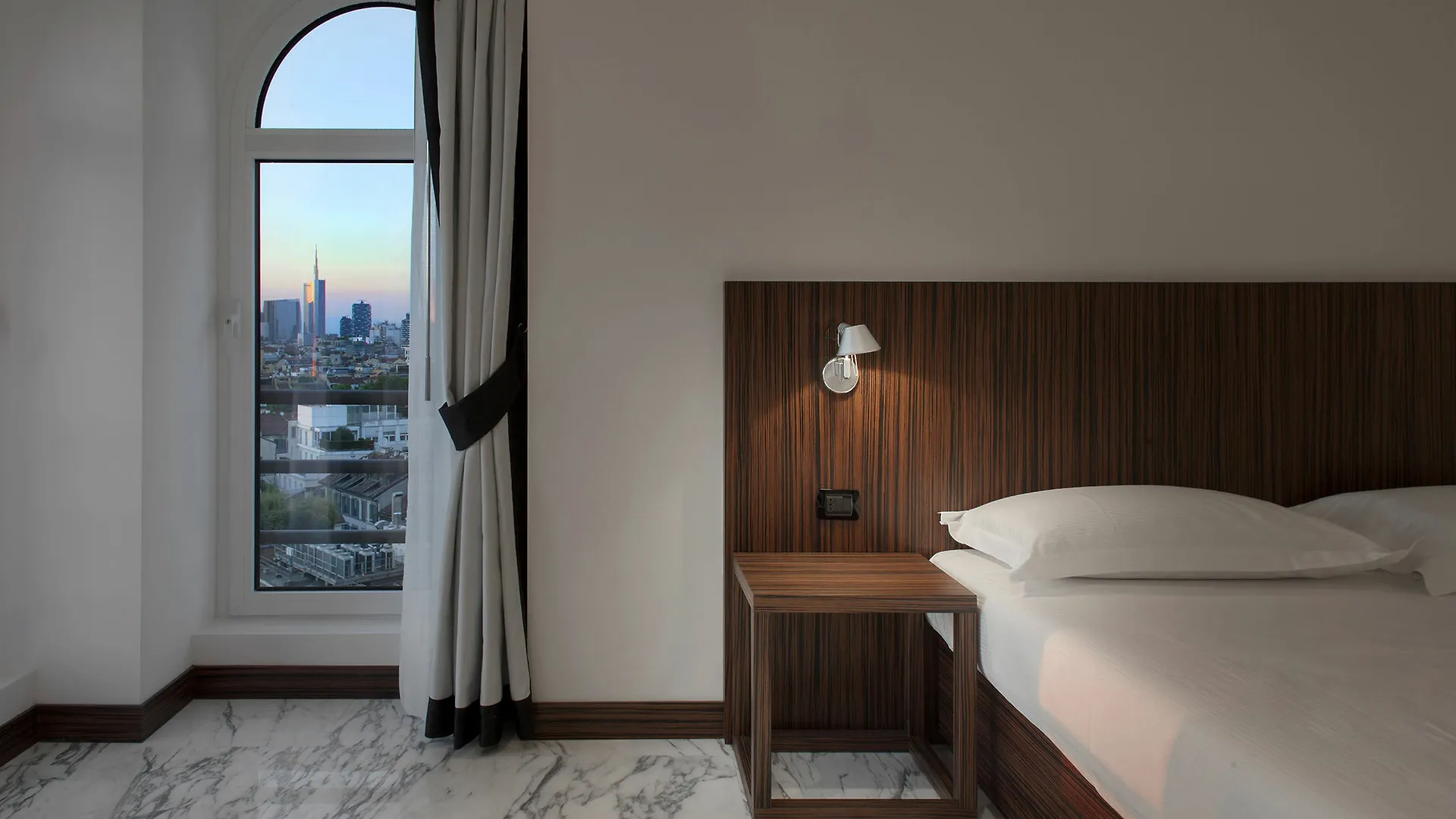 My Bed Montenapoleone Milan