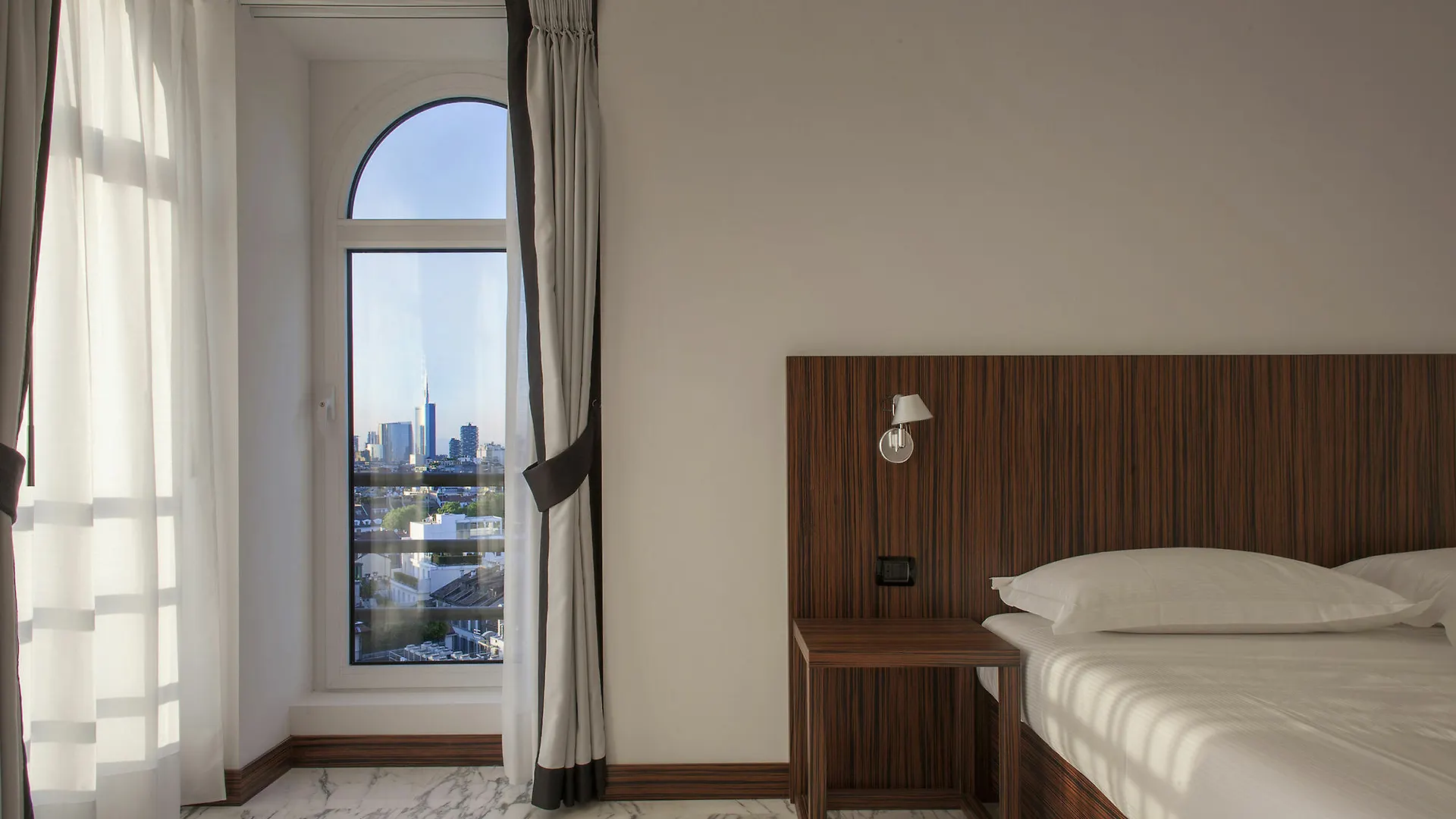 My Bed Montenapoleone Milan