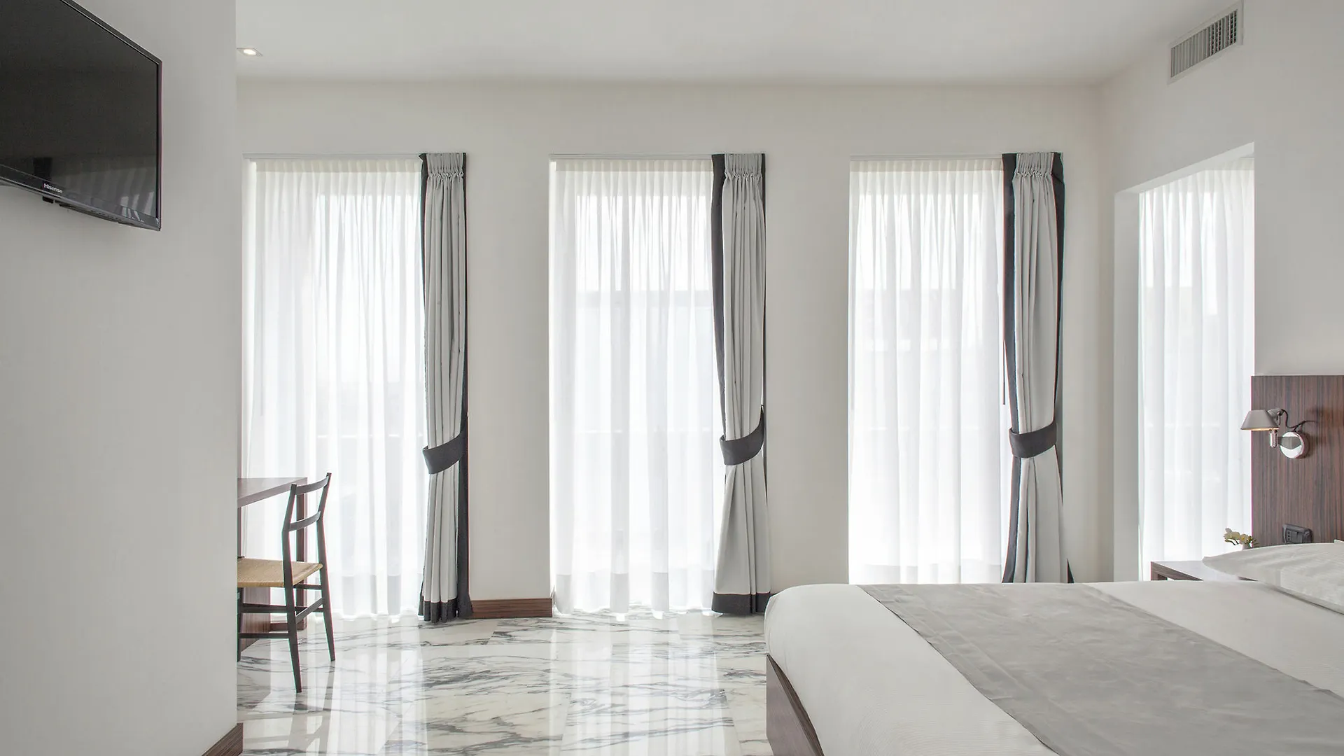 My Bed Montenapoleone Milan Italy